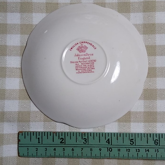 🟢Johnson Brothers   Saucers   (No cups)  FINAL - Picture 3 of 10